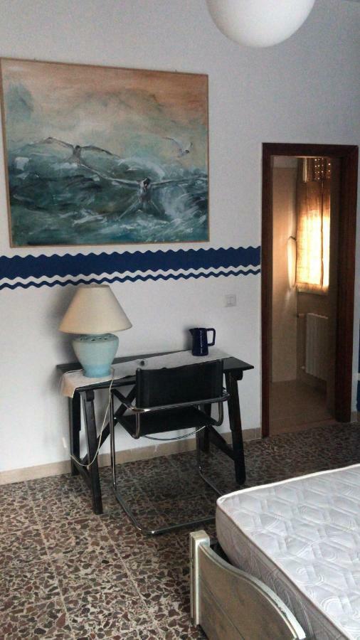 萨萨里 Viale Italia 41: I Migliori Anni酒店 外观 照片